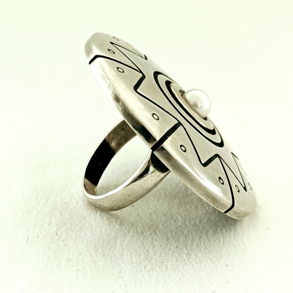 Lisa Jenks Ring